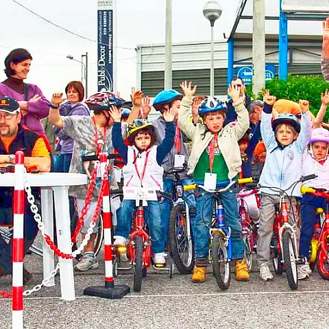 Bici in famiglia - Osnago 2012