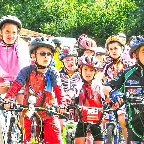 Bici in famiglia - Carenno 2011