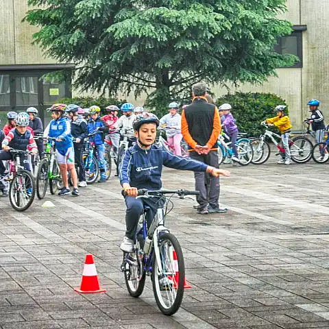 Ciclopatente nelle scuole: Lecco - 2011