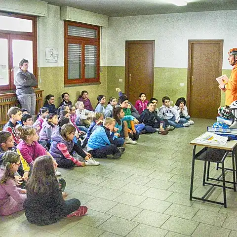 Ciclopatente nelle scuole: Pasturo - 2011