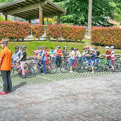 Ciclopatente nelle scuole: Pasturo - 2012